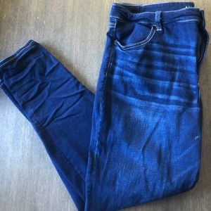 Dark wash jeggings